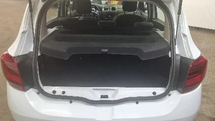 Renault Sandero photo-11